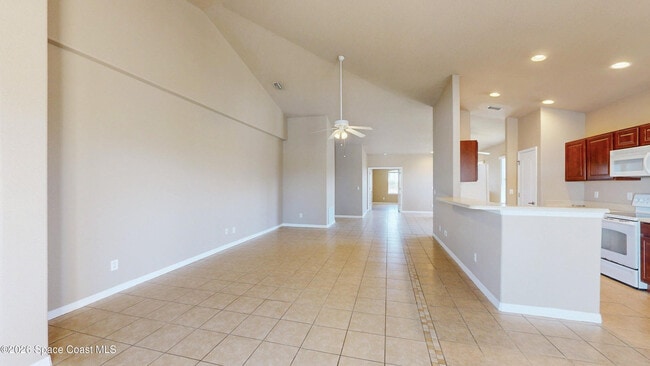 Building Photo - 916 Ocaso Ln
