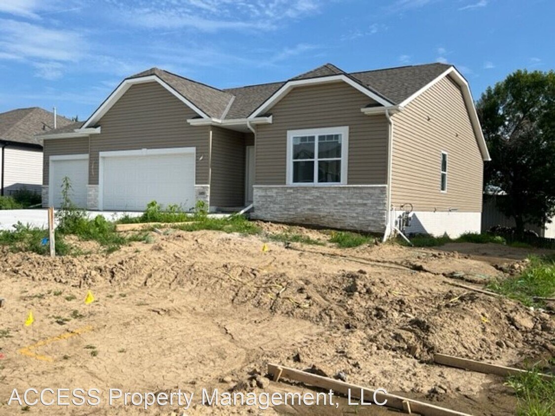 16859 Samantha Rd, Gretna, NE 68028 House Rental in Gretna, NE