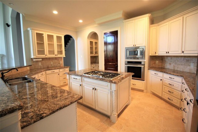 Foto del edificio - 26126 Kingsgate Ln