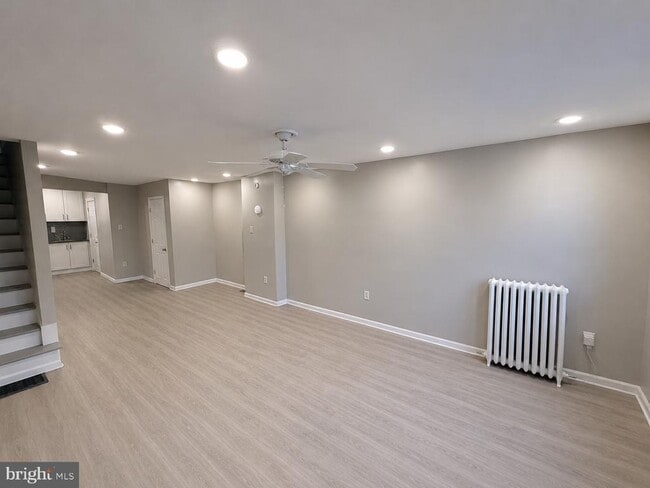 Building Photo - 1322 S Newkirk St