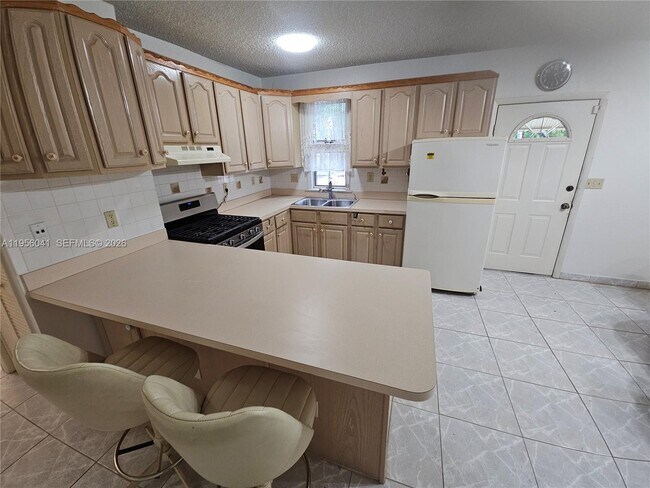 Foto del edificio - 2323 Polk St