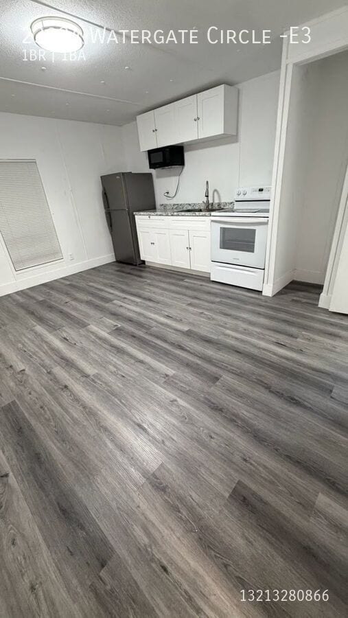 Building Photo - 23034 Watergate Cir
