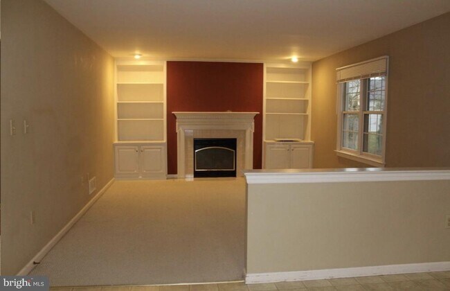 Foto del edificio - 2264 Raleigh Rd
