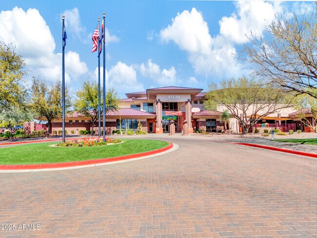 Building Photo - 4614 W Rolling Rock Dr