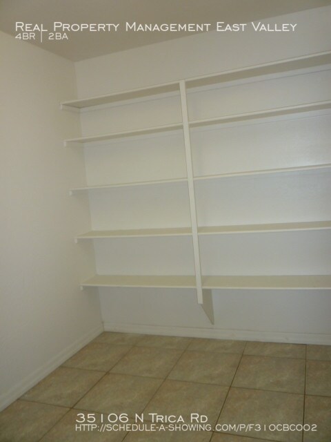 Building Photo - 35106 N Trica Rd