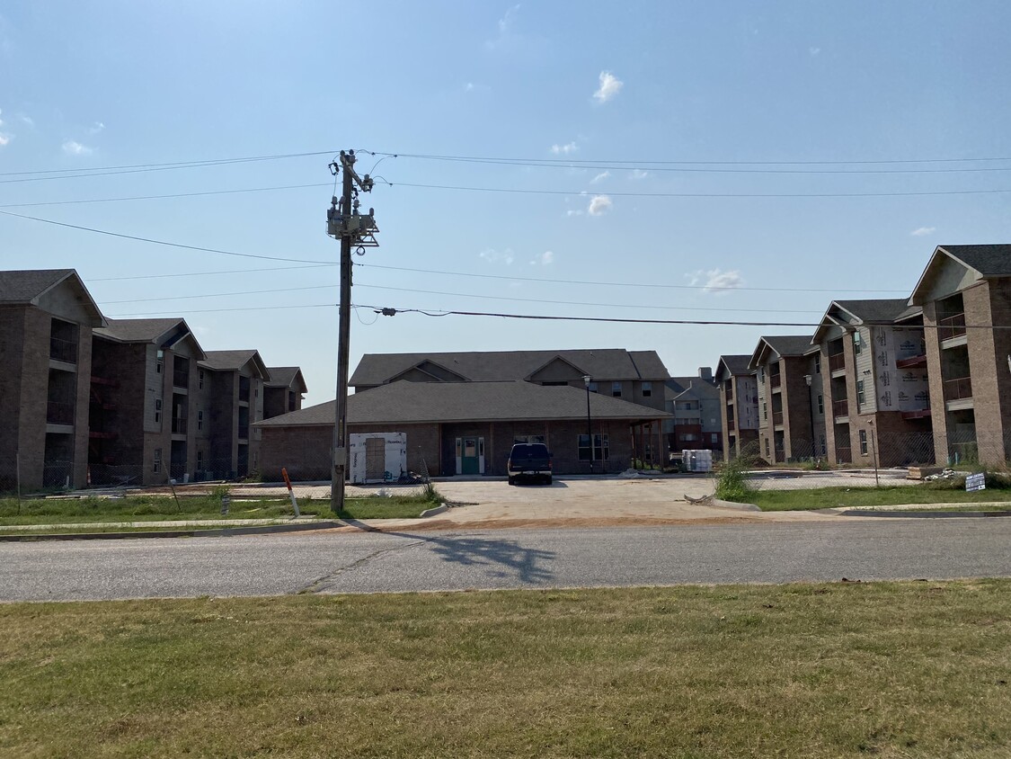 The Willows Apartments - 1410 W Willow Rd Enid, OK | Apartments.com