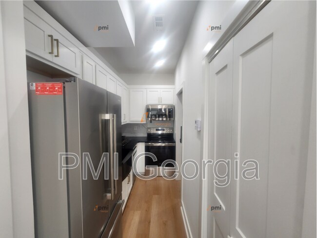 Foto del edificio - 6305 Shannon Pkwy