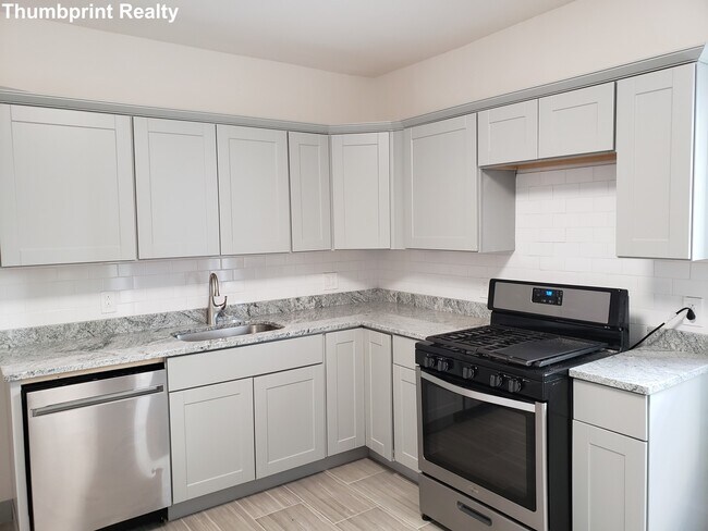 Foto del edificio - 448 Norfolk St