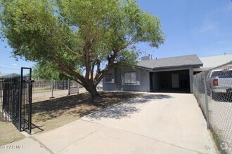 Building Photo - 9604 Gaza Dr