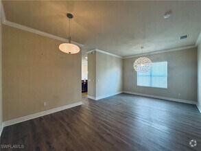 Building Photo - 10480 Carolina Willow Dr