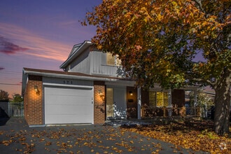 Building Photo - 375 Hatfield Crescent