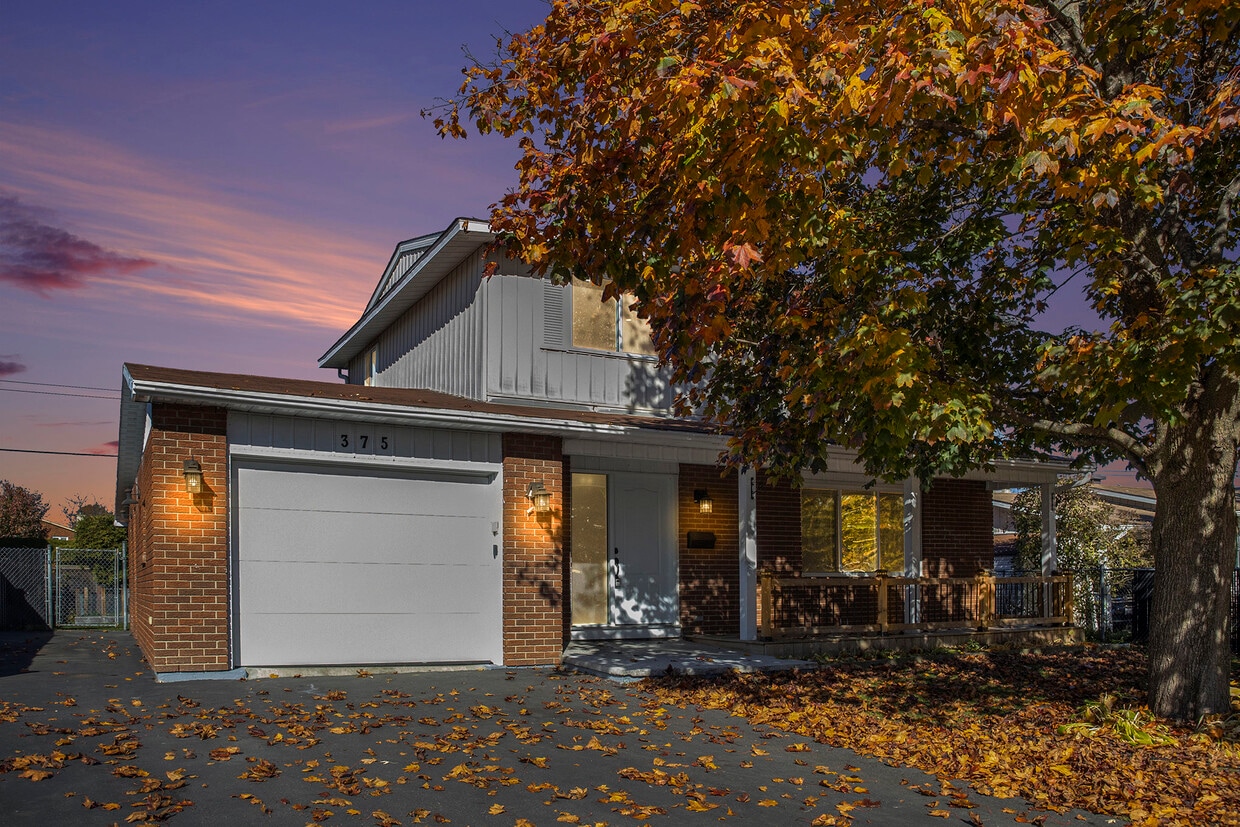Primary Photo - 375 Hatfield Crescent