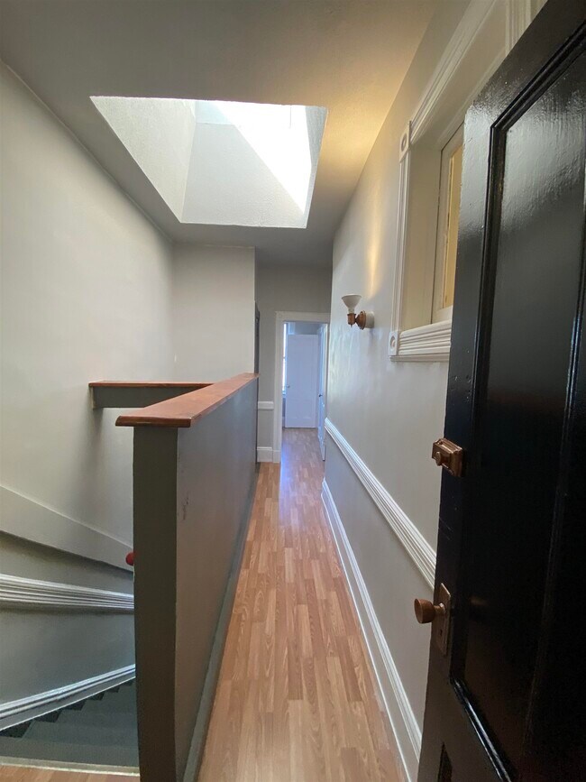 Foto del edificio - 404 67th St