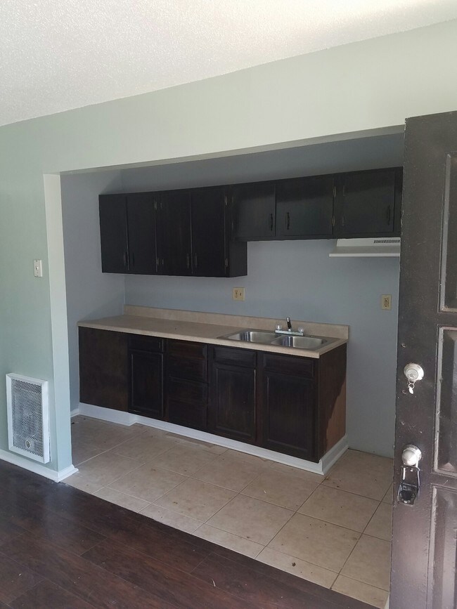 Foto del edificio - 4105 Knight Rd SW