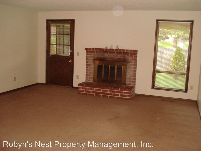 Building Photo - 2 br, 2 bath House - 18858 SW Butternut St