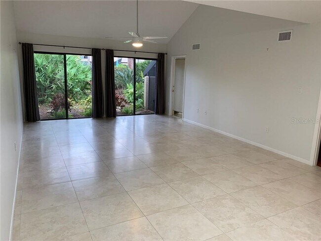 Building Photo - 3810 Fishing Trail