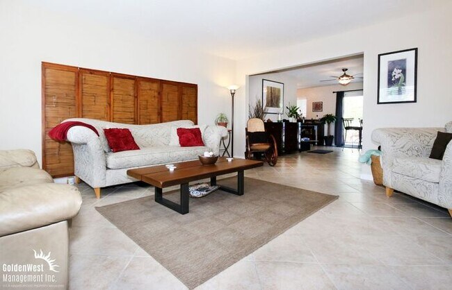 Foto del edificio - Stylish 3Bdm 2Ba Home in Cardiff by the Sea!