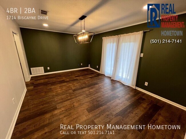 Building Photo - Beautiful 4-Bed 2-Bath Home in Little Rock!
