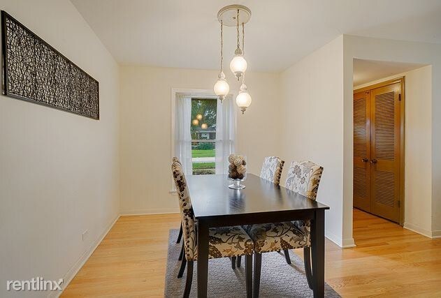 Building Photo - 3 br, 2 bath House - 1206 W Sigwalt St