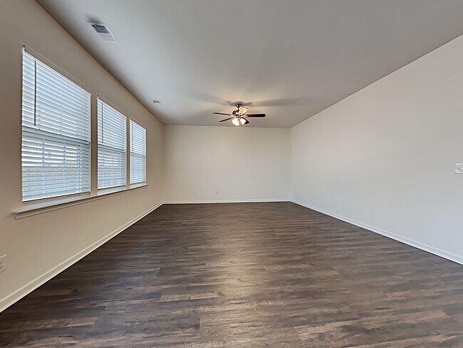 Building Photo - 416 Philbrick Drive
