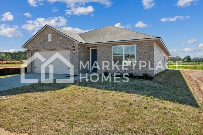 Foto del edificio - 4022 Ryan Drive SW