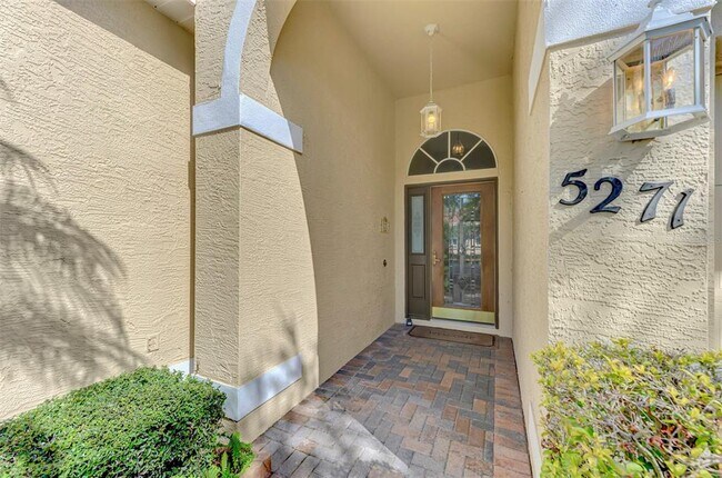 Foto del edificio - 5271 Highbury Cir