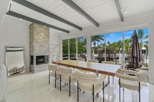 Foto del edificio - 2518 Key Largo Ln