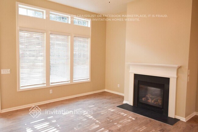 Foto del edificio - 341 Downing Creek Trail