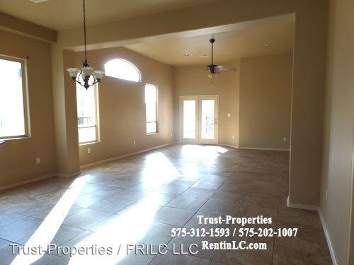 Building Photo - 5893 Coyote Flats St