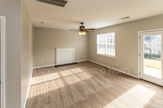 Building Photo - 4602 Canipe Dr