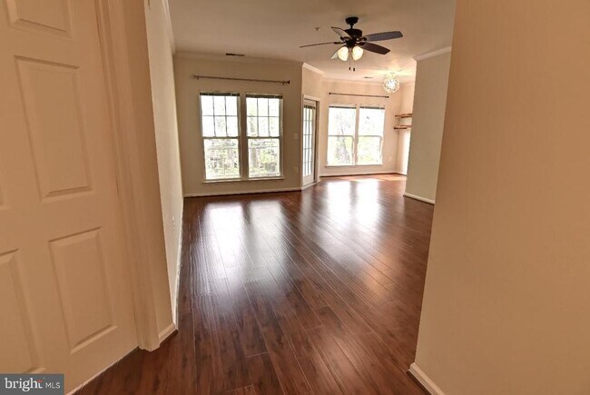 Foto del edificio - 1501 North Point Dr