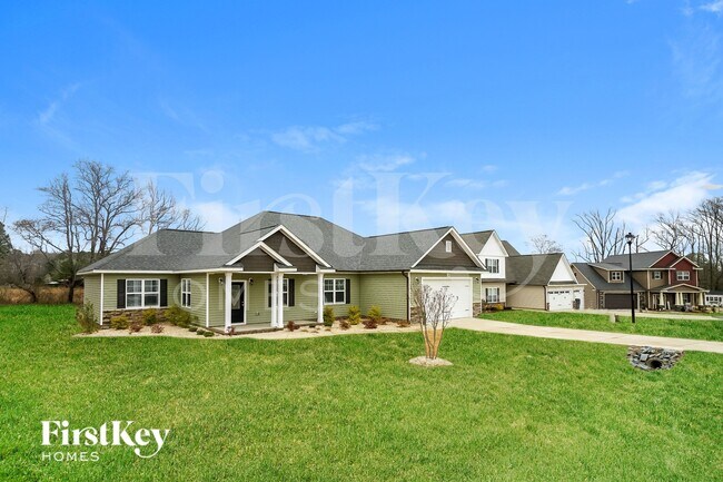 Building Photo - 113 Shallow Fls Ln
