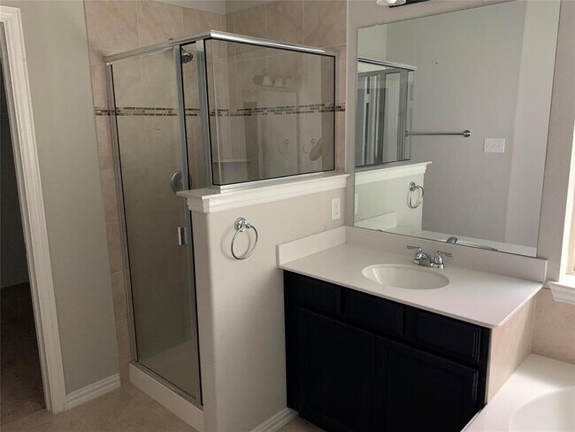 Foto del edificio - 1613 Ridge Creek Ln