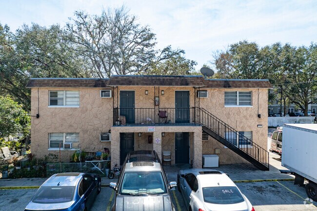 Building Photo - 2503-2505 Irene St