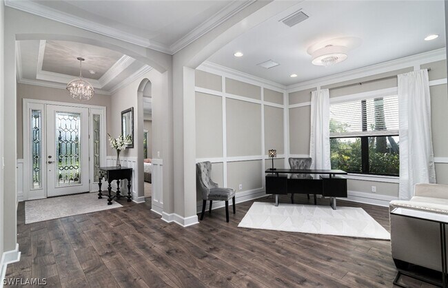 Building Photo - 9451 Montelanico Loop