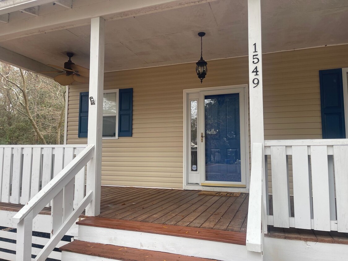 Foto principal - First Month Free-Charming 3BR/2BA Cottage ...