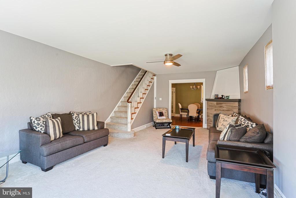 Foto principal - 947 Duncan Ave