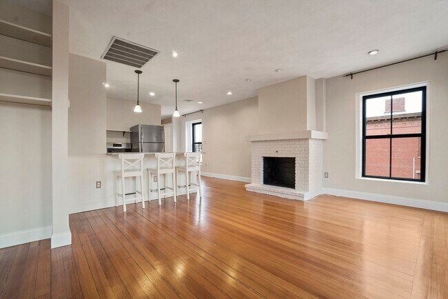 Foto del edificio - 668 Tremont St