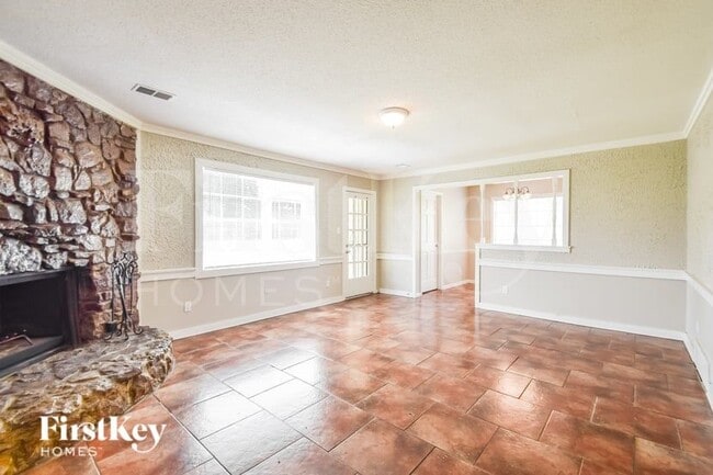 Foto del edificio - 4475 Grinstead Cove