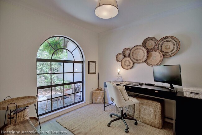 Building Photo - 2845 Palo Verde Dr