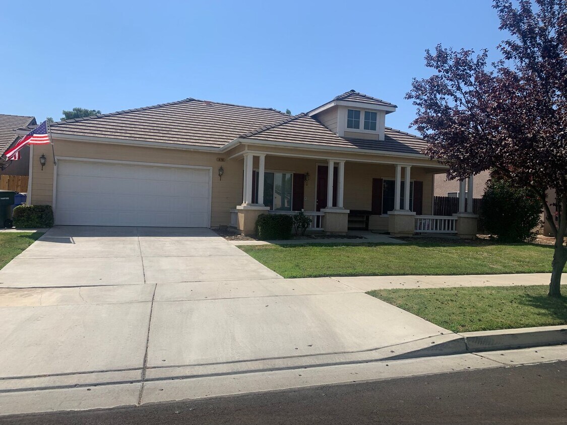 976 N Mount Vernon Ave, Hanford, CA 93230 House Rental in Hanford, CA