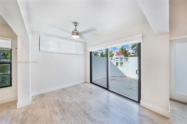 Foto del edificio - 20945 Bay Ct