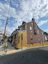 Building Photo - 240 E Hamilton St