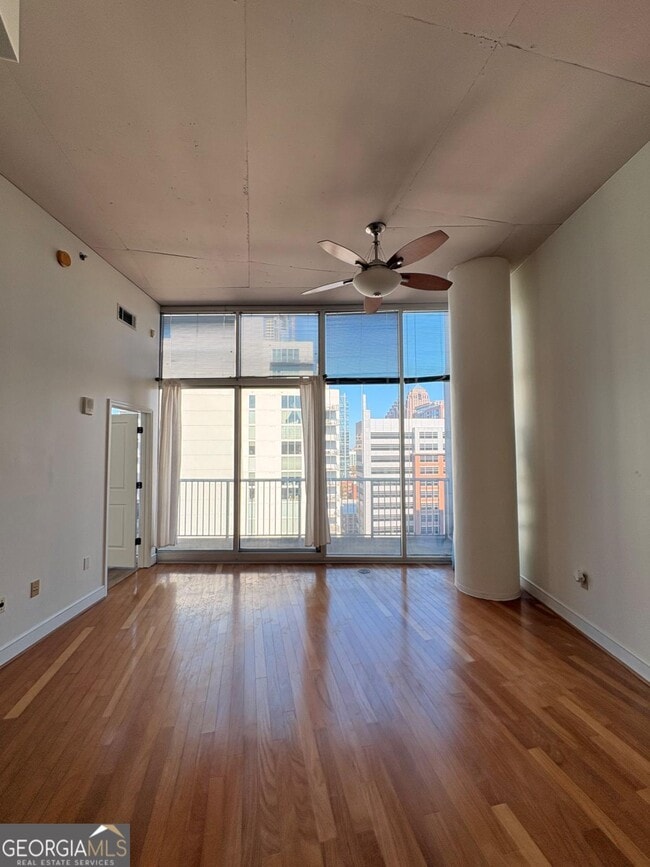 Building Photo - 44 Peachtree Pl NE