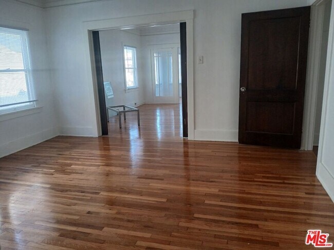 Foto del edificio - 1555 6th Ave