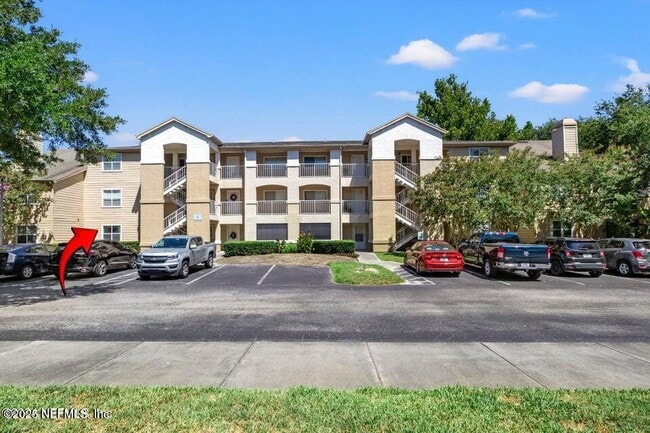 Building Photo - 5 Arbor Club Dr