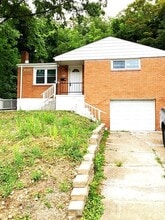 Building Photo - 401 Johnston Rd