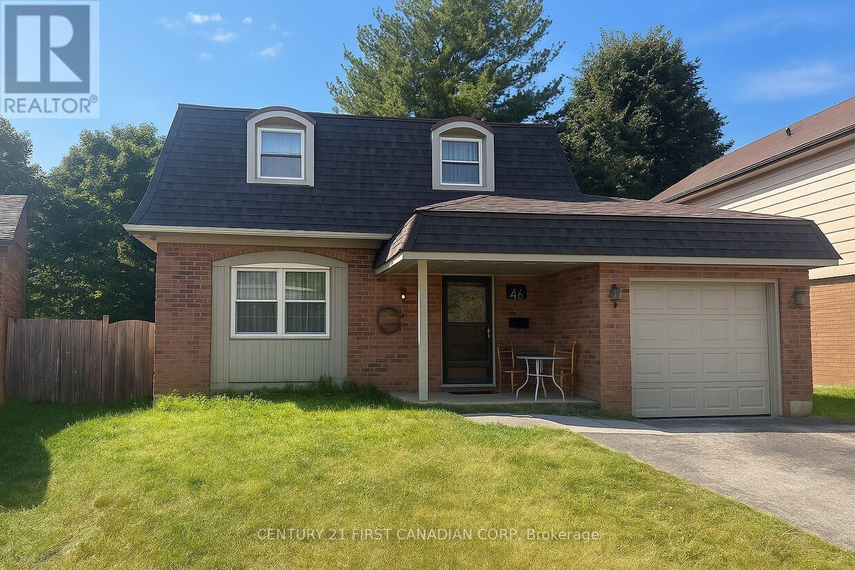 Photo principale - 46 Comox Ct