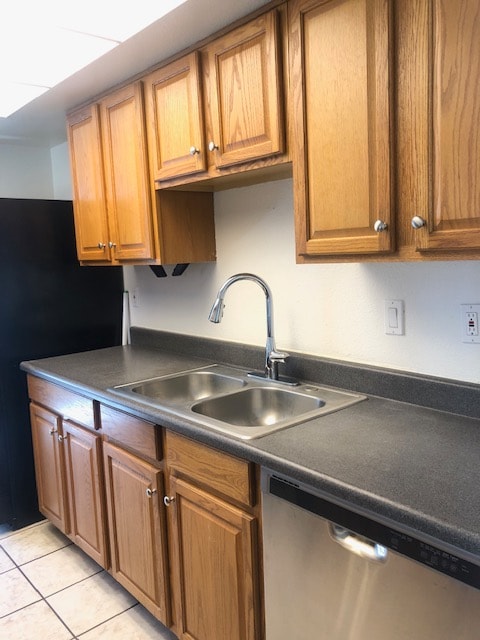 Building Photo - 513 N Apache Dr