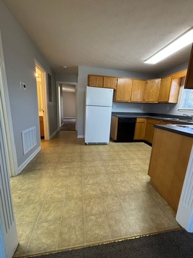 Building Photo - 109 Kenilworth Ct